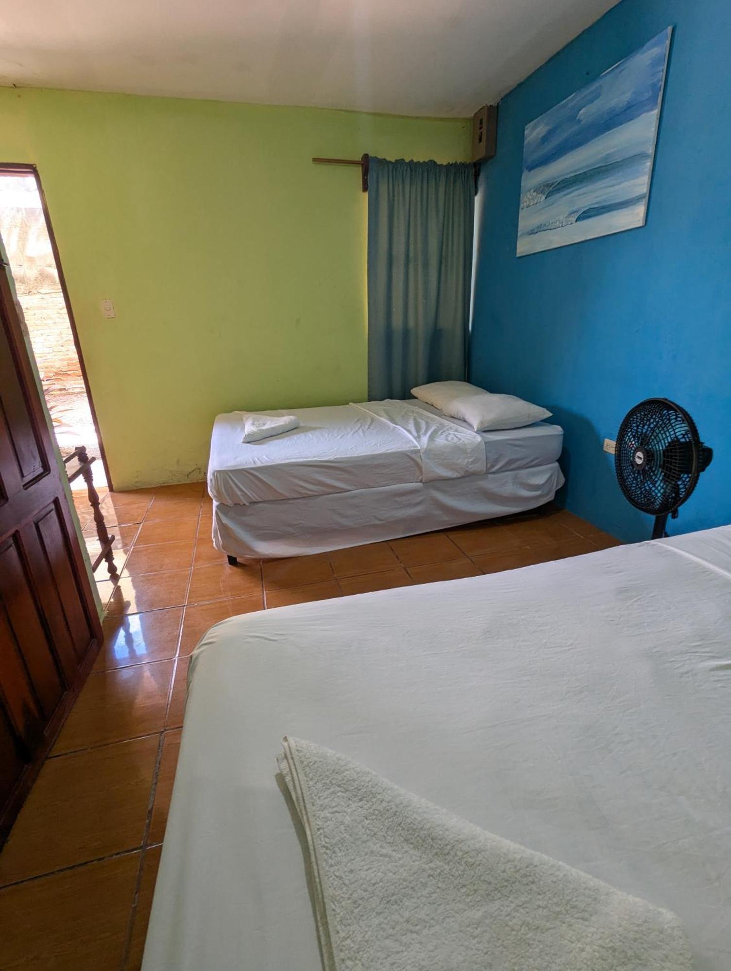 Chill Garrobo Hotel El Gigante Ruang foto