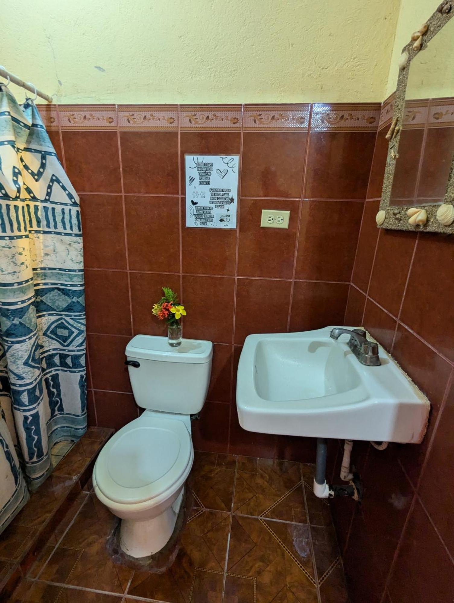 Chill Garrobo Hotel El Gigante Ruang foto
